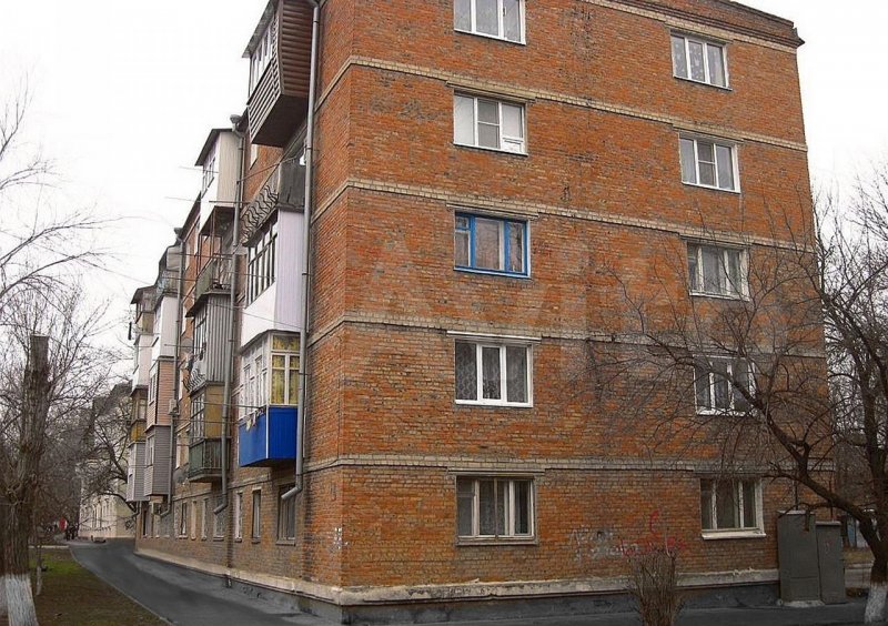 Кирпичная 5 этажка