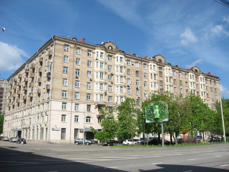 Сталинский дом в Москве