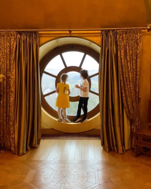 Дом Аллы Пугачевой интерьер