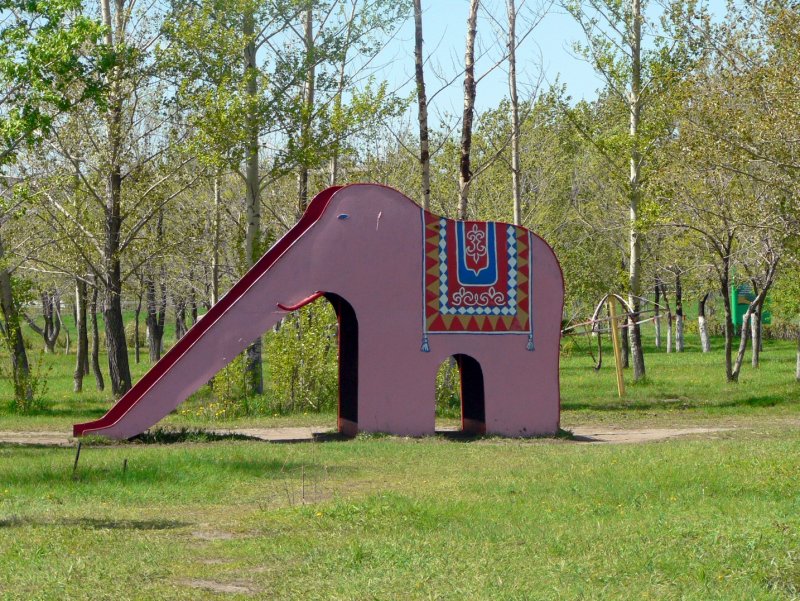 Дом Слоник