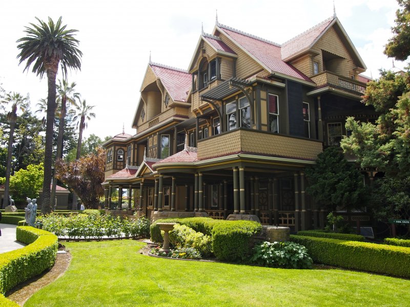 San Jose Winchester Mystery House™