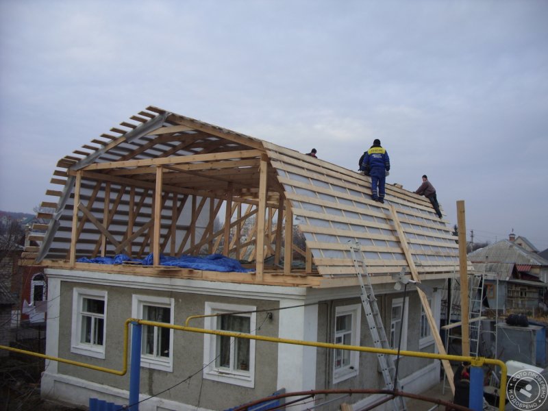 Реконструкция мансардной крыши
