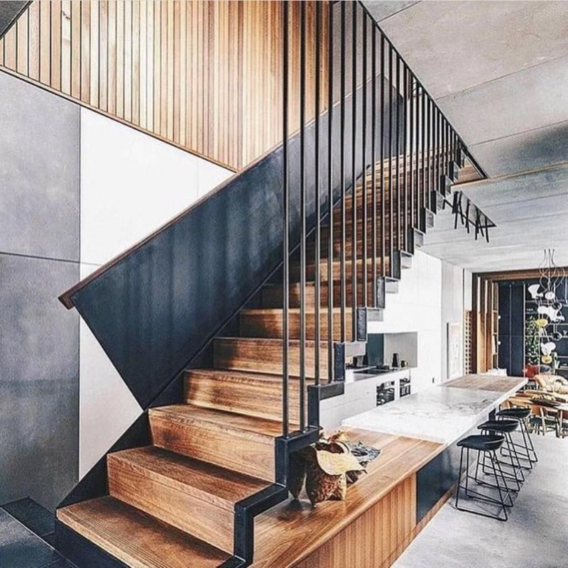 Лестница dvuxmarshevaya Loft