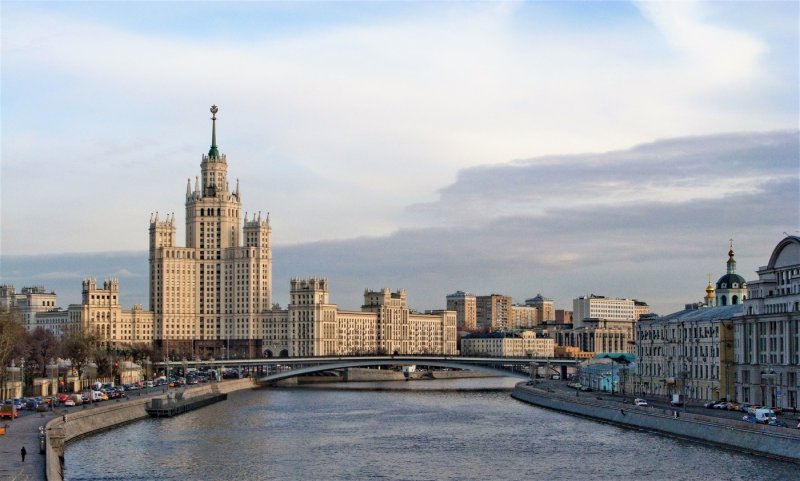 Высотное здание на Котельнической набережной, Москва