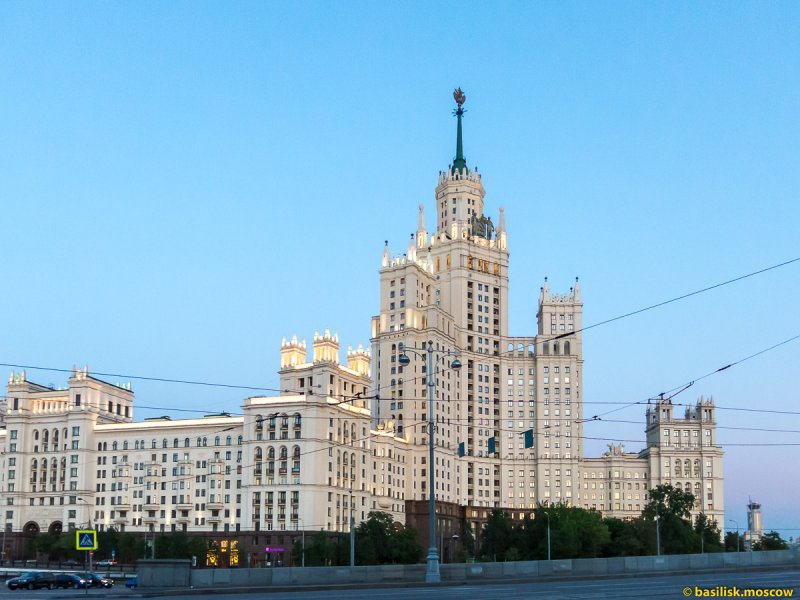 Сталинка на Котельнической набережной