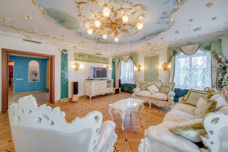Дом Бритни Спирс в Лос Анджелесе