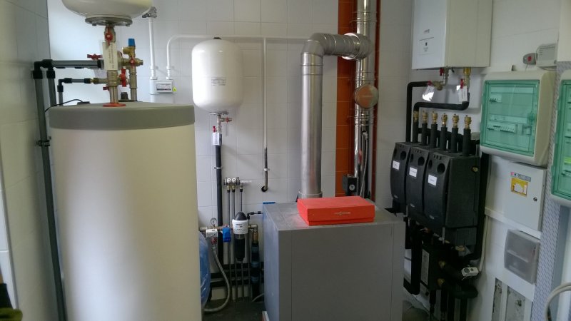 Напольный котел газовый Висман в котельной