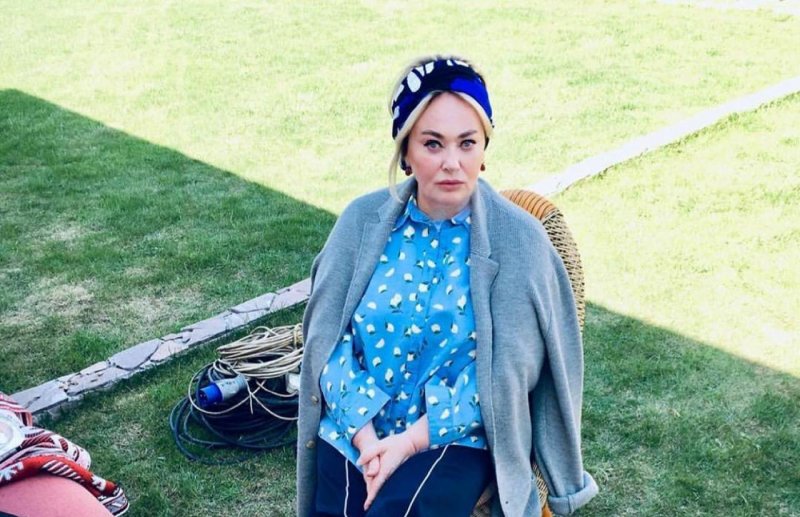 Лариса Гузеева лысая