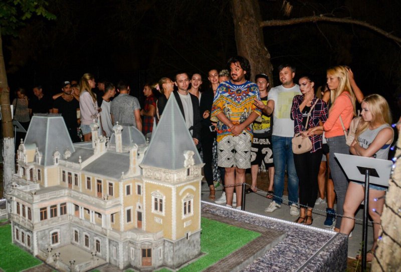 Киркоров Евпаторийский парк миниатюр