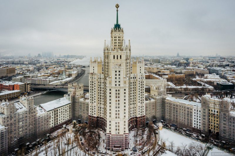 Сталинская высотка на Таганской
