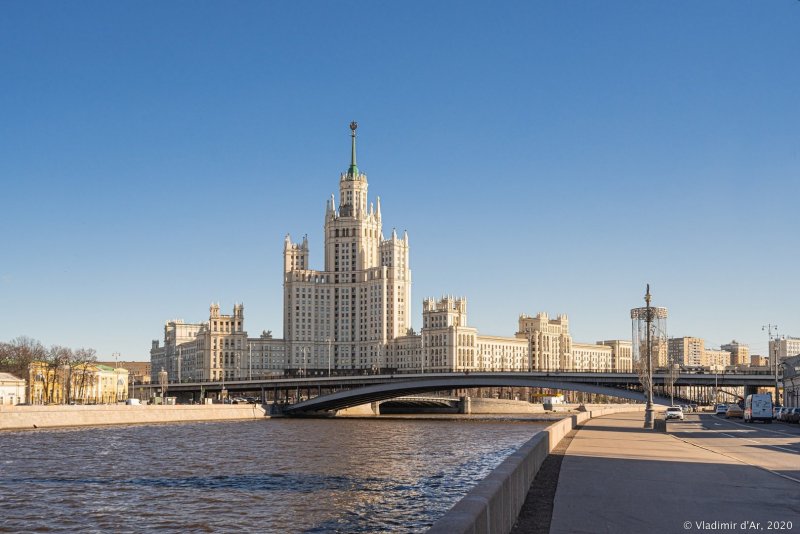 Шувалов Котельническая набережная