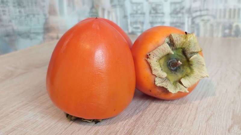 Хурма лимонная