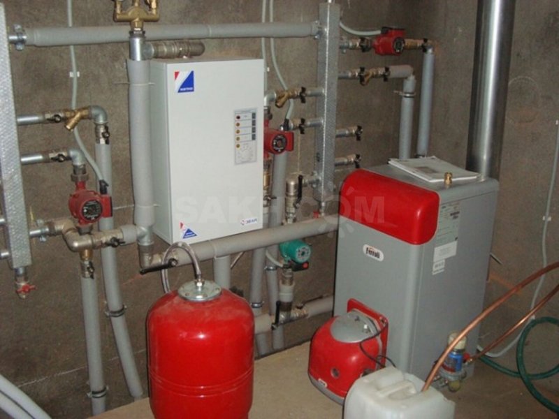 Отопление в частном доме с напольным газовым котлом