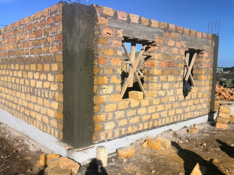 Домик из ракушечника