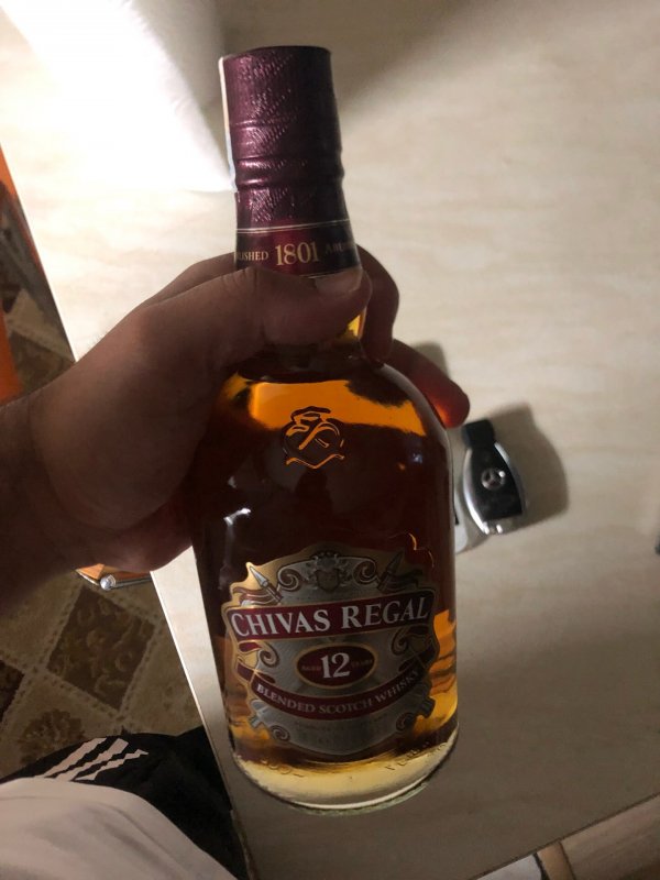 Виски в руке