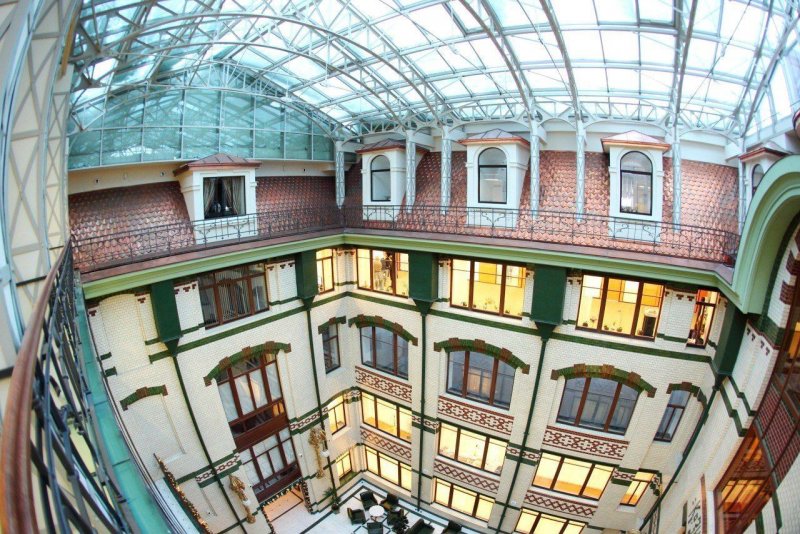 Дом Зингера в Санкт-Петербурге