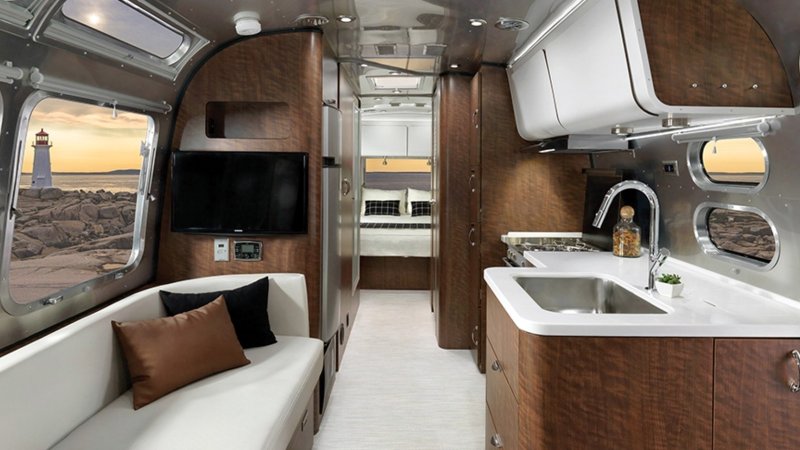 Автодом Pan American Airstream планировка