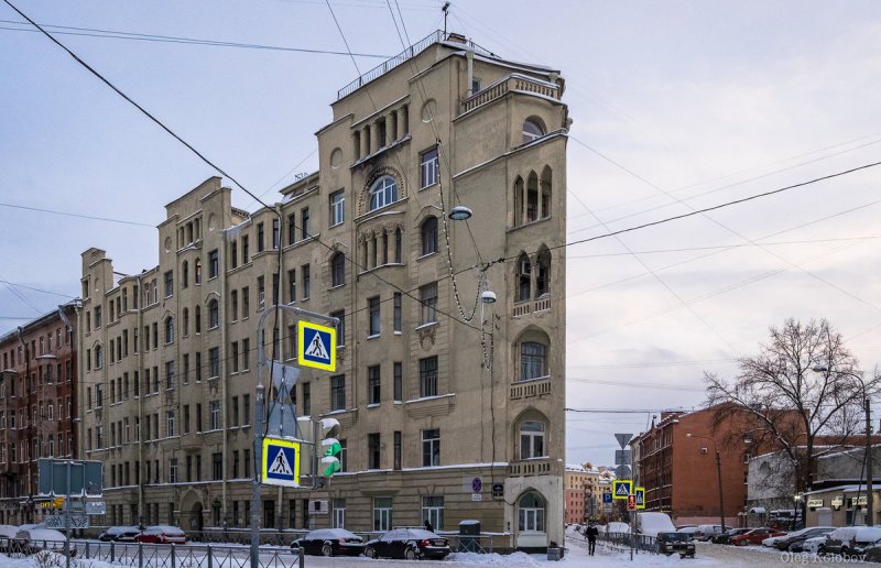 Недостроенные здания в Нижнем Новгороде