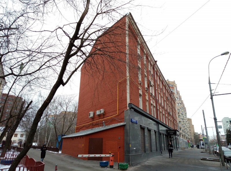 Плоский дом в Москве на Таганке