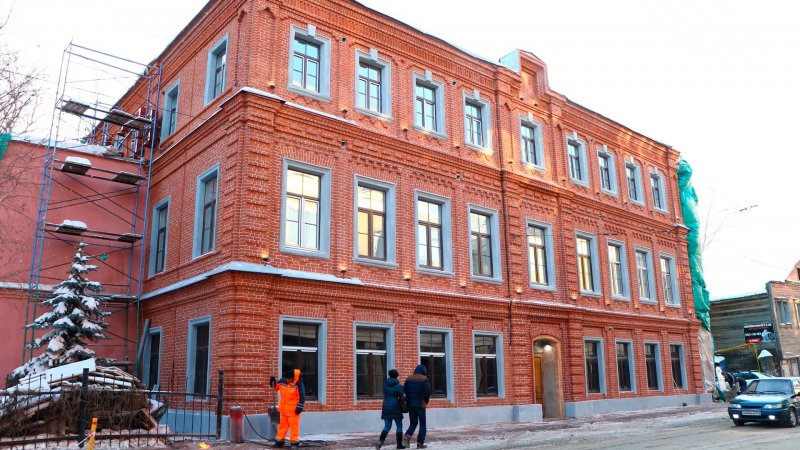Плоский дом в Москве Пресненский вал 36