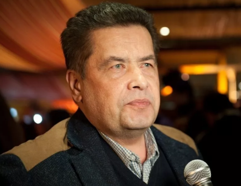 Памятник Любэ в Люберцах