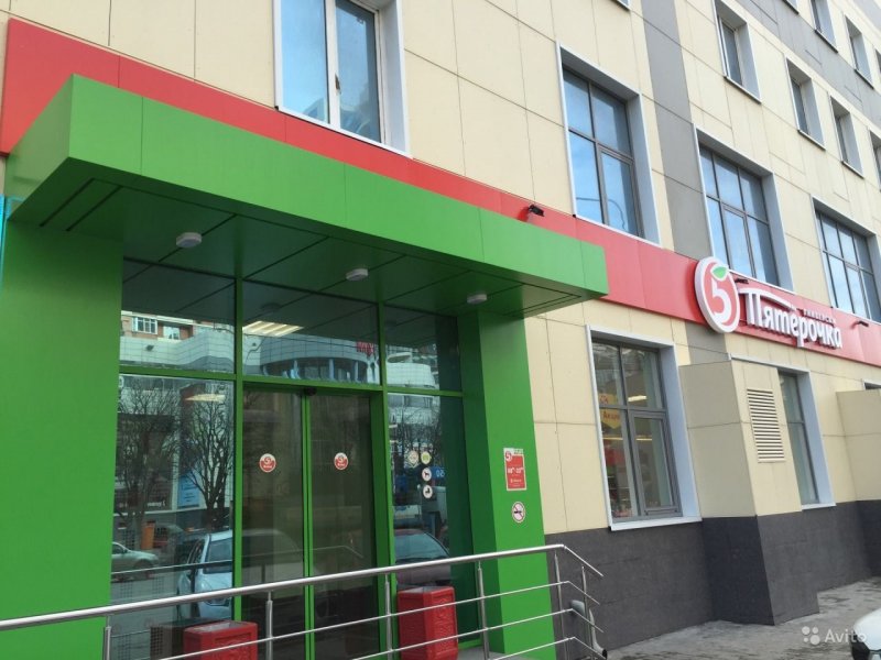Фасад здания Пятерочка