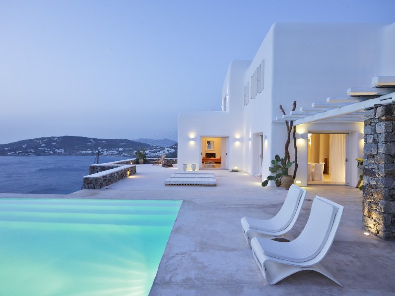 Стиль Миконос Contemporary Luxury.