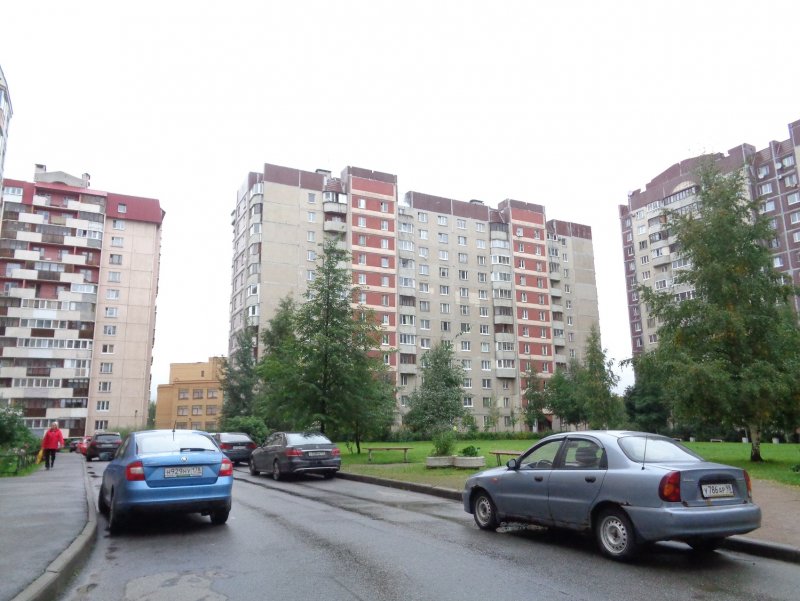 Остекление балкона 137 серия СПБ