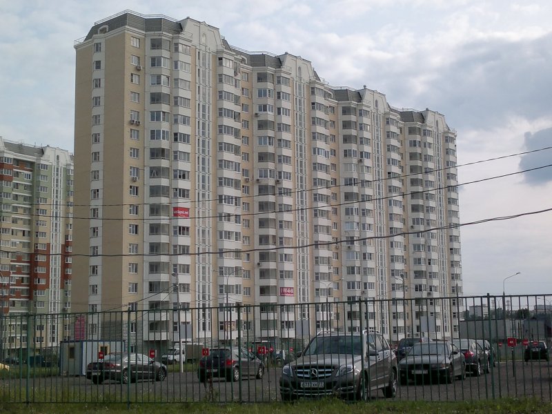 Москва, улица Авиаконструктора Петлякова, 5