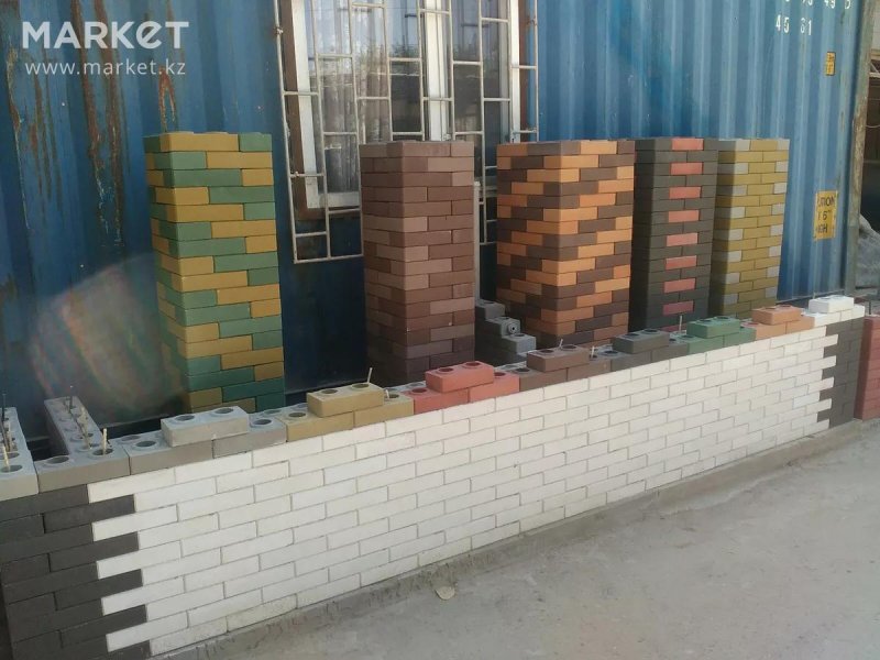 Гараж из лего кирпича