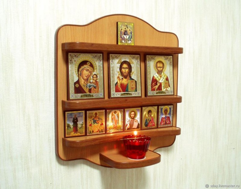 Красный угол полочка