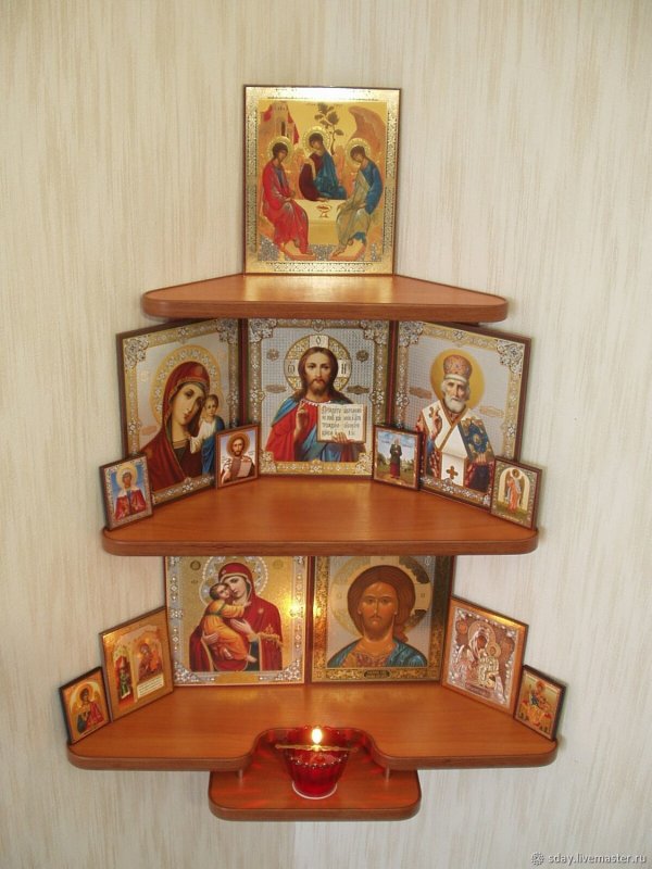 Угловые полки для икон