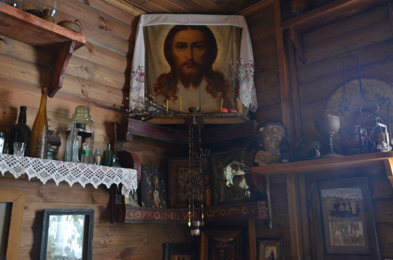 Старообрядческий красный угол