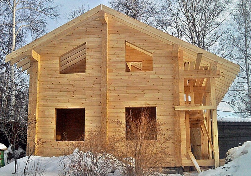 Строители домов из бруса