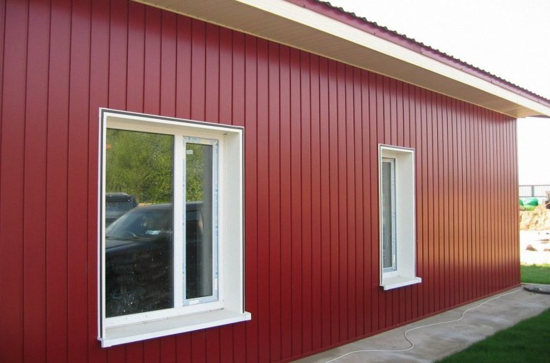 Сайдинг Вертикаль Grand line line RAL 3005 красное вино