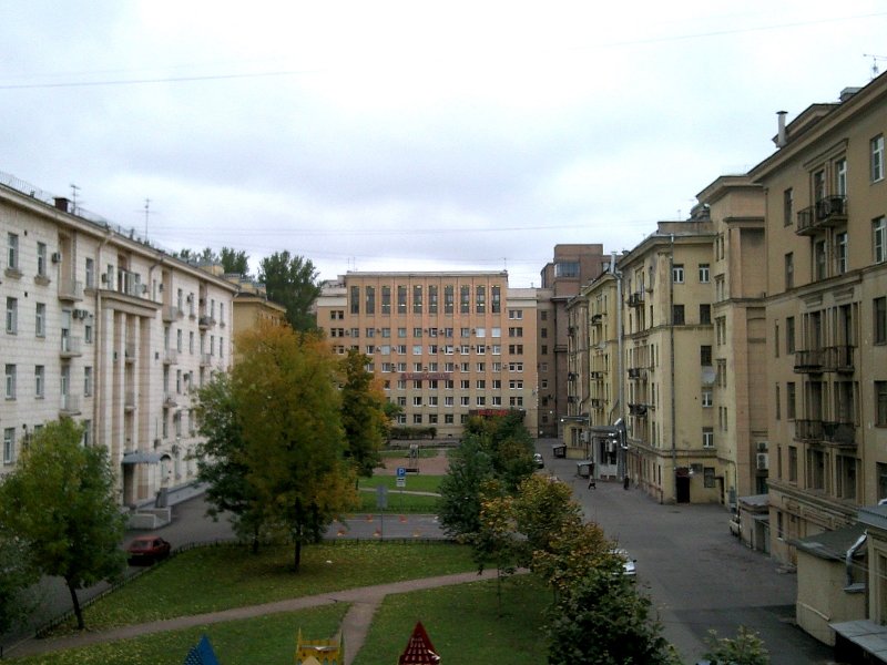 Московский район Санкт-Петербурга сталинки