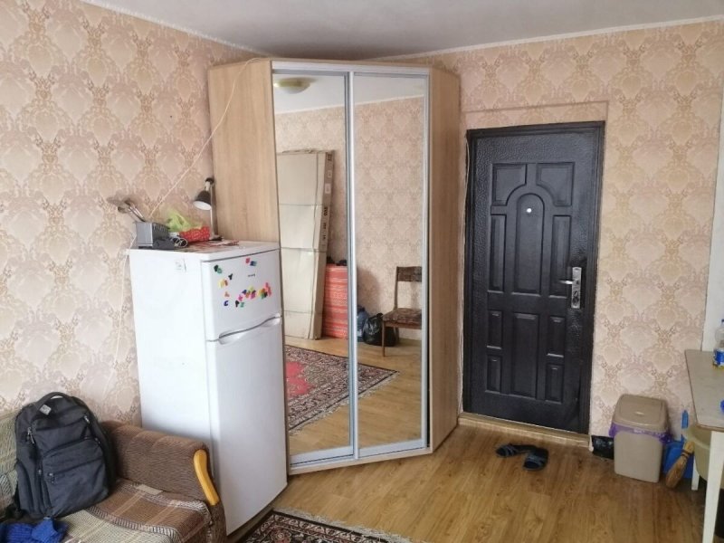 Комната без ремонта в общежитии