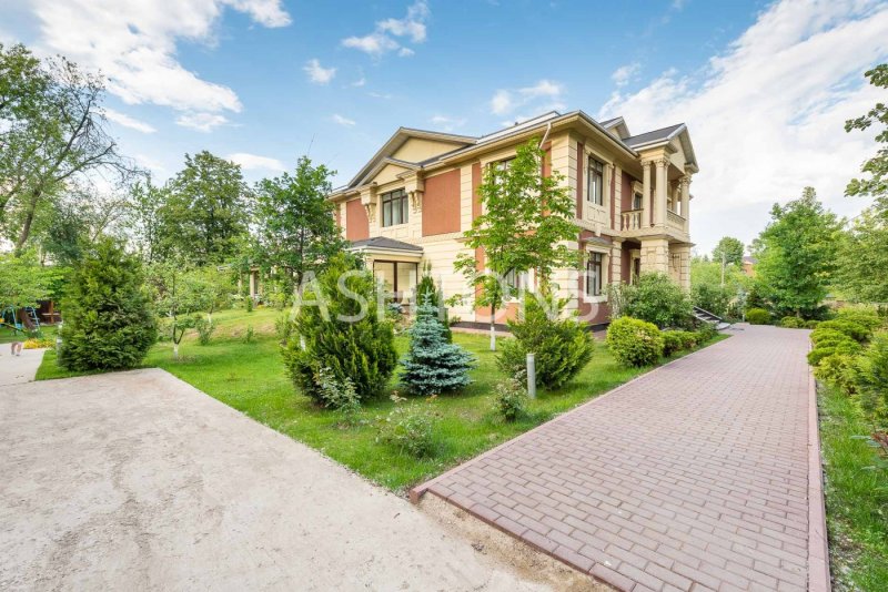 Level Barvikha Residence