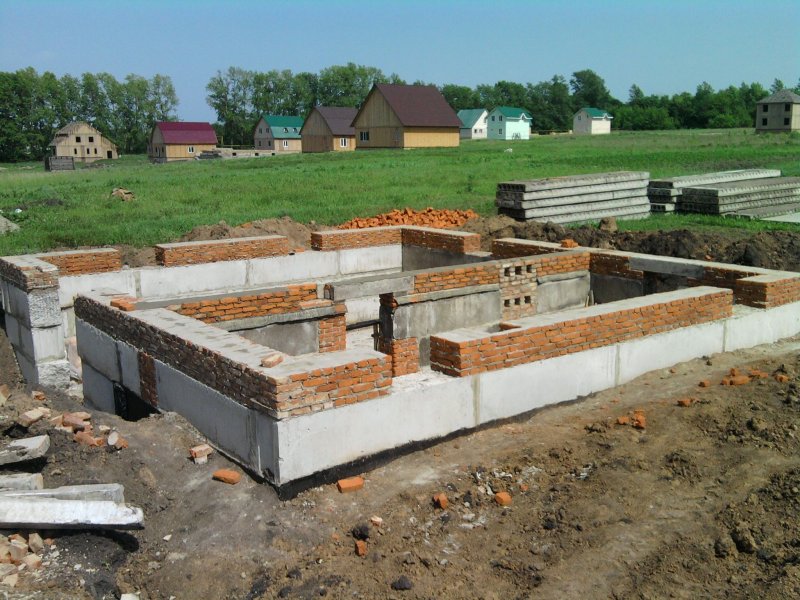 Блоки ФБС цоколь