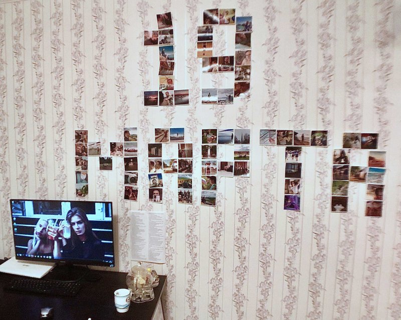 Что выложить на стене
