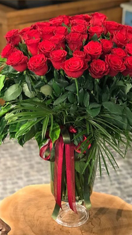 Букет живых роз