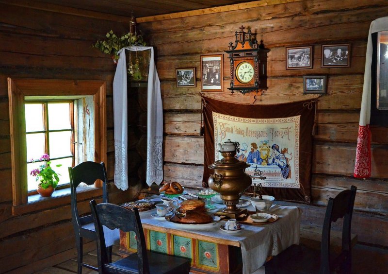 Маленькая кухня в деревенском стиле
