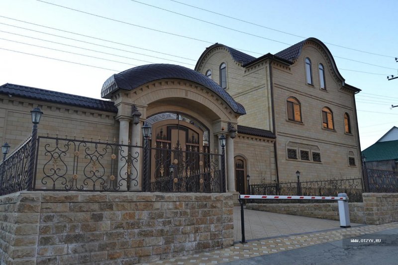 Красивые особняки Кавказа