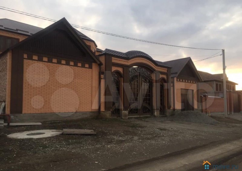 Красивый дом в Грозном