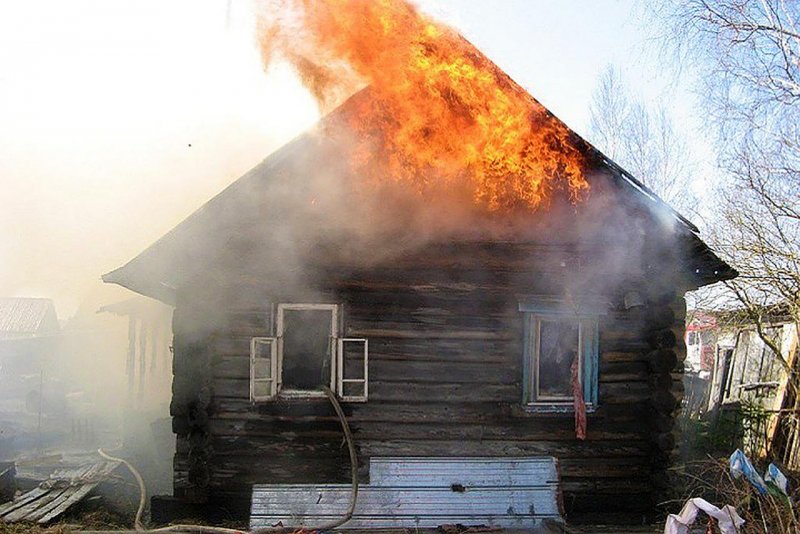 Пожар в Судаке сейчас