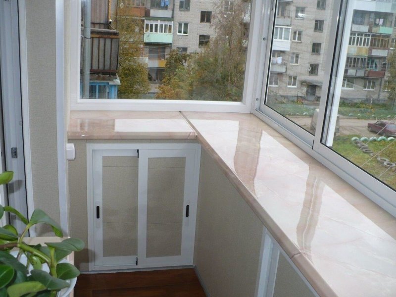 Необычные балконы в хрущевке