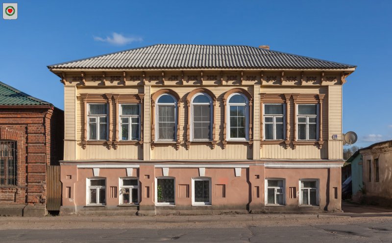 Купеческий каменный дом 19 века