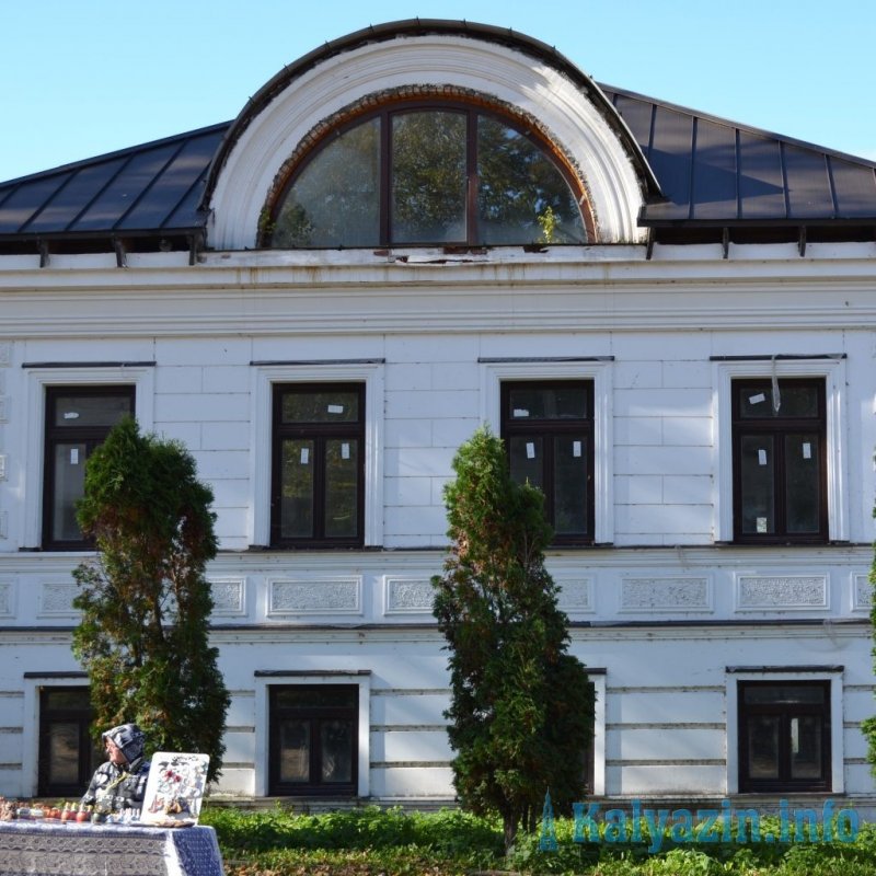 Дача купца Макарова Бийск