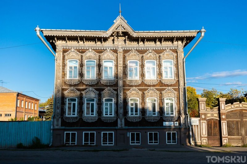 Дом с лилиями Вологда Чернышевского