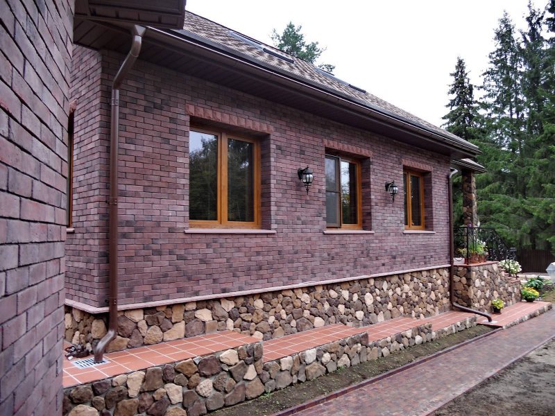 Цокольная панель для фундамента